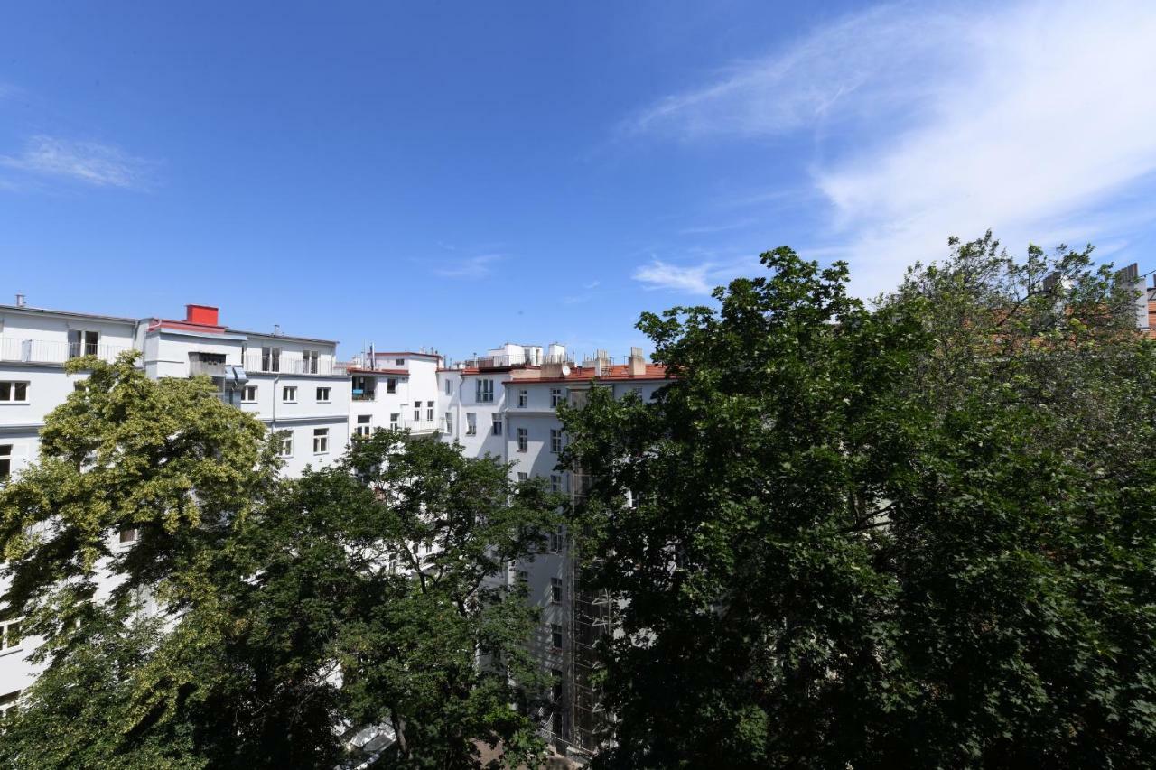 Loft Apartamento Praga Exterior foto